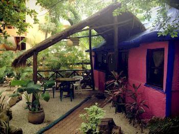 פוארטו מורלוס Amar Inn Bed & Breakfast מראה חיצוני תמונה